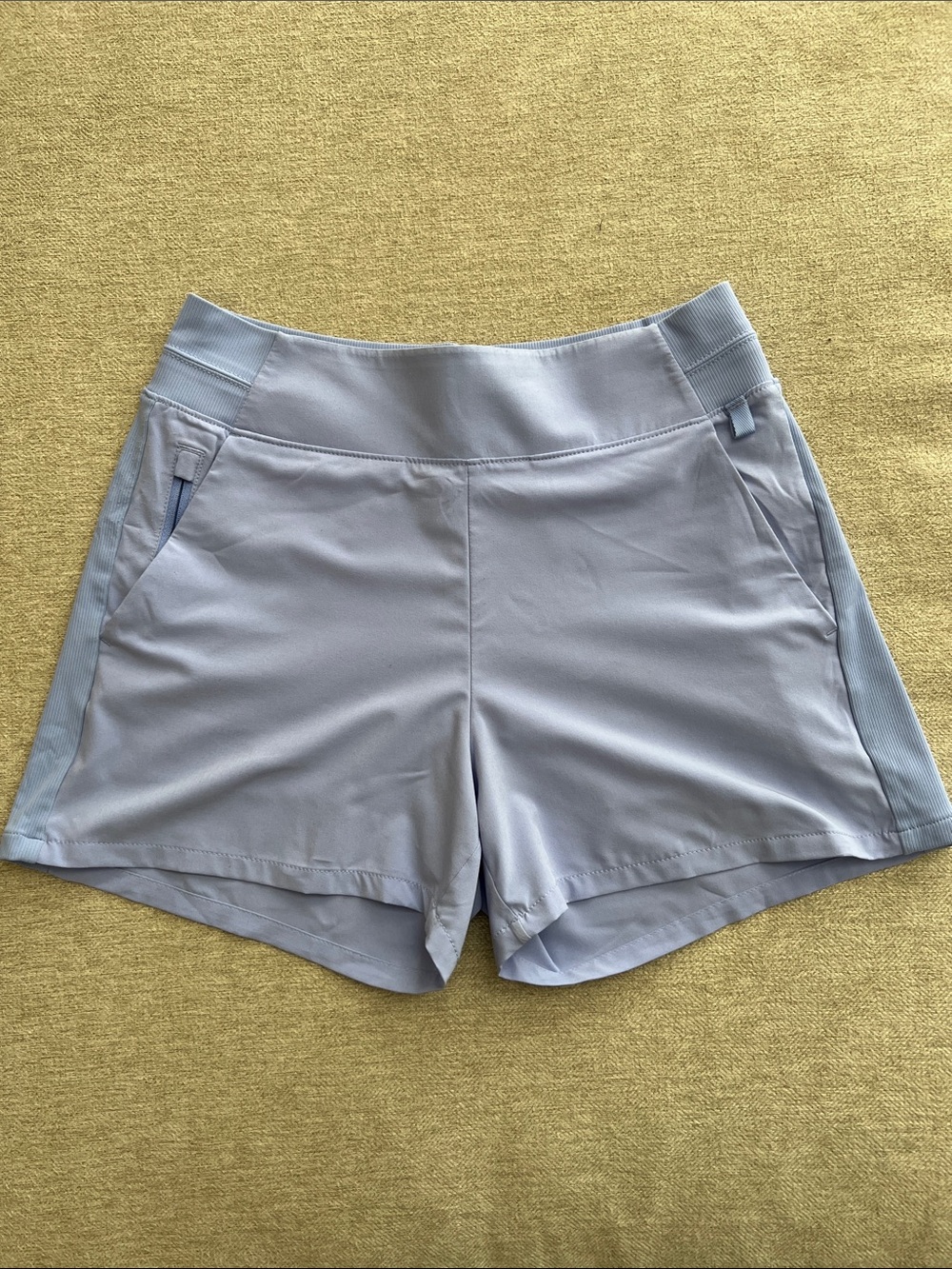 Athleta Brooklyn Short Pale Blue Performance Women's Shorts